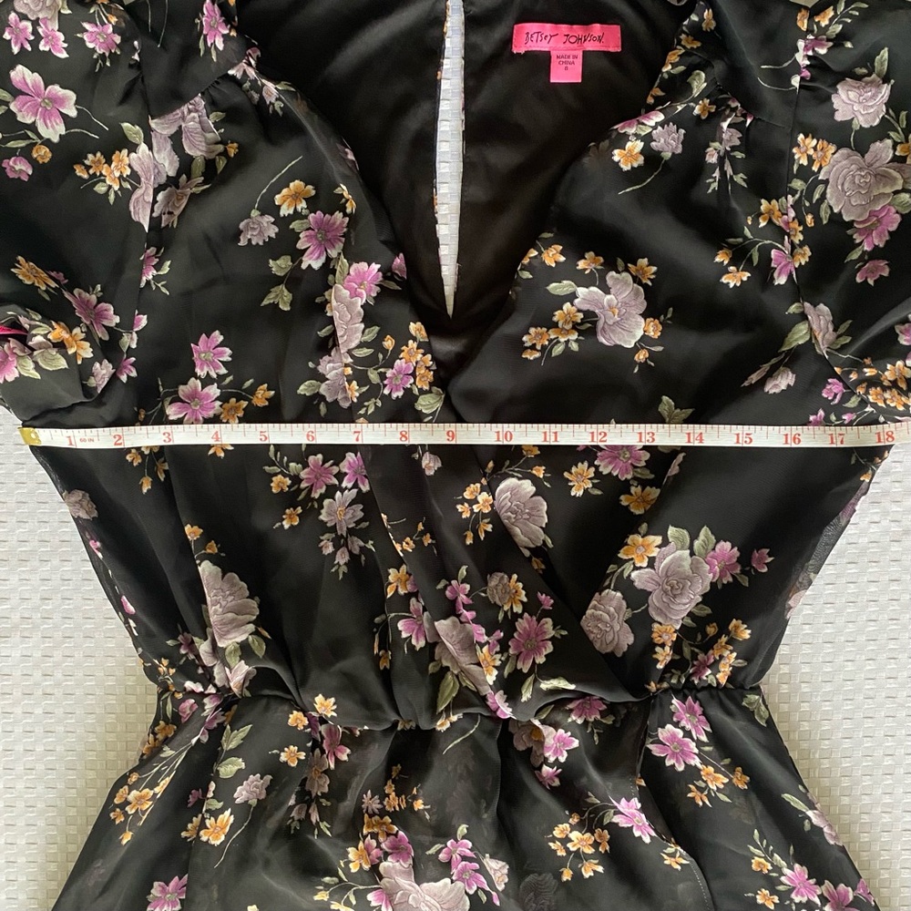 BETSEY JOHNSON Floral Wrap Midi Dress - Size 8 - Picture 9 of 10